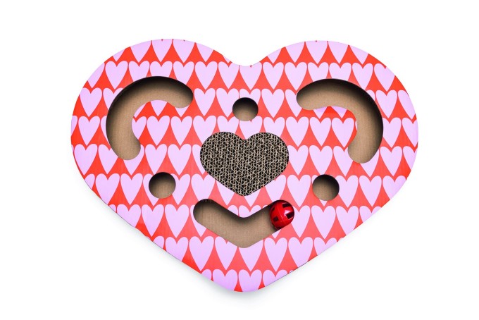 Beeztees Škrabadlo pro kočky Love 40x30cm